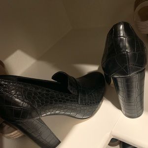 Woman’s Fab shoes